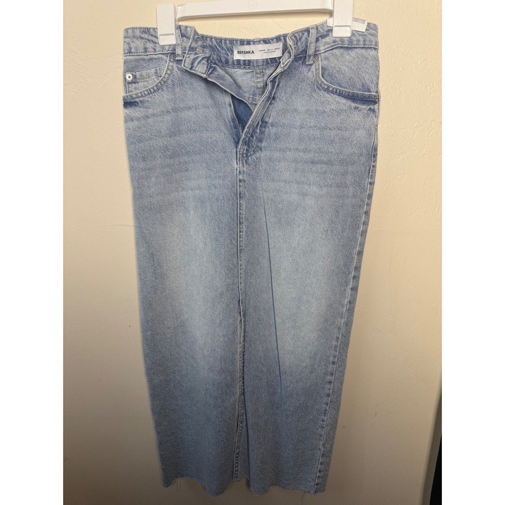 Bershka Denim Maxi Skirt Women's Size 6 Light Wash Front Slit Raw Hem